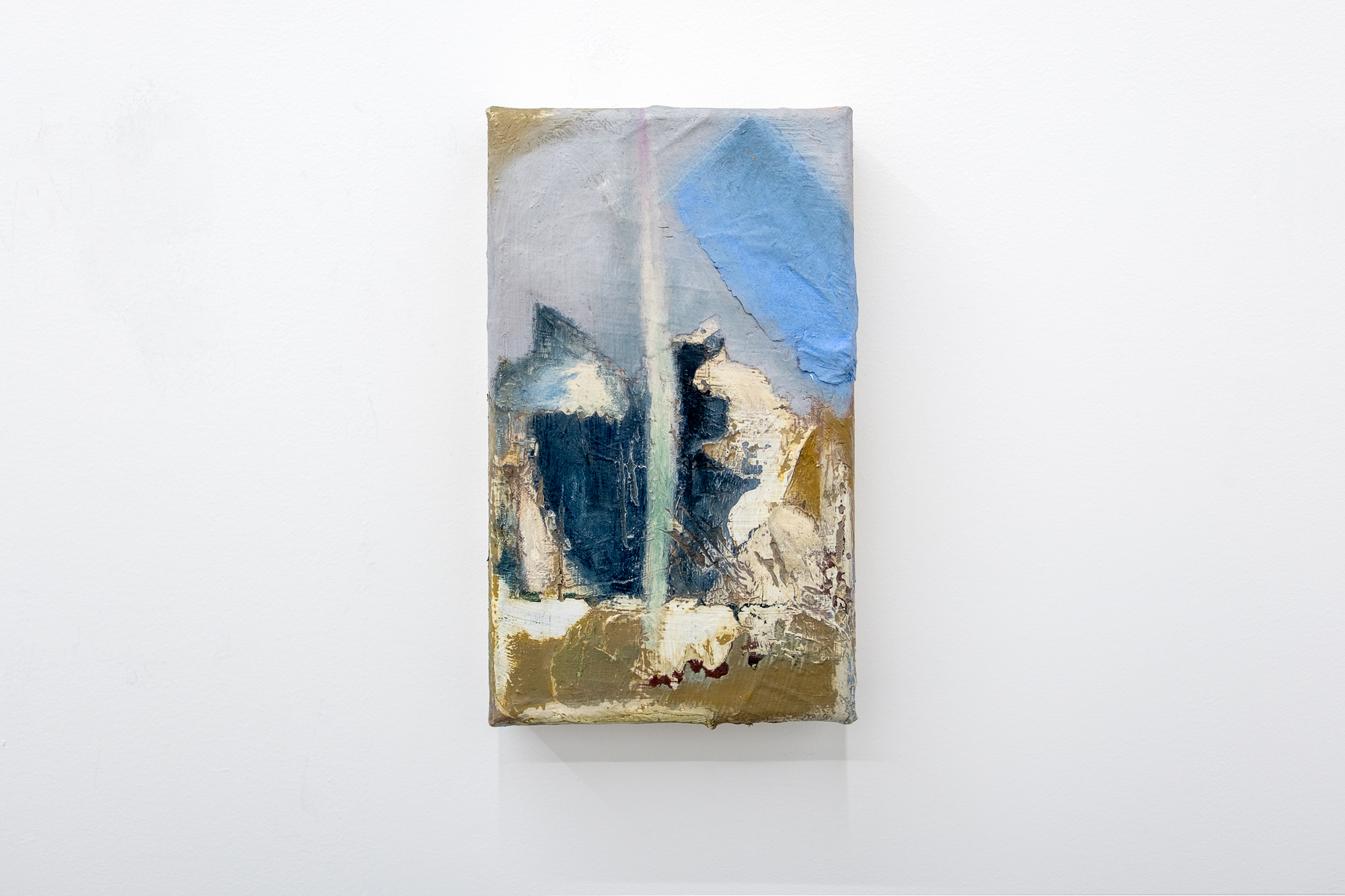 Mattea Perrotta<br>
<i>Float</i>, (2025)<br>
Mixed media on canvas.<br>
24 x 16 in. cm (9.5 x 6.25 in)